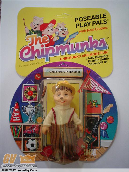 Chipmunks play pals 4.jpg